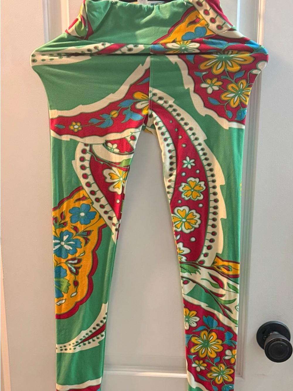 LulaRoe Tween Green Floral/Paisley Leggings